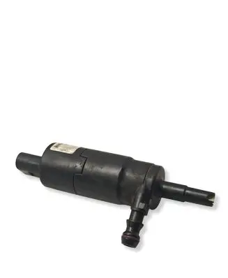 BMW 3 E90 E91 Headlight washer pump 8377430 001004 13264010