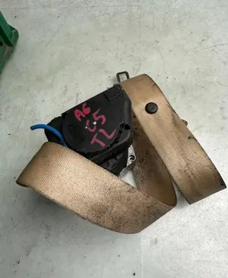 Audi A6 S6 C5 4B Rear seatbelt 60386 040135 7D65