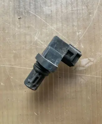 Subaru Legacy Crankshaft position sensor J5T34071