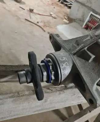 BMW 7 G11 G12 Rear differential 8618727