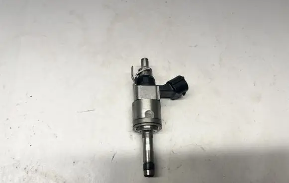 Ford Mustang VI Fuel injector JR3E9G929BC