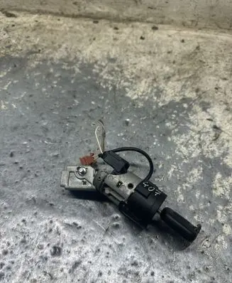 Peugeot 407 Ignition lock 9648445180