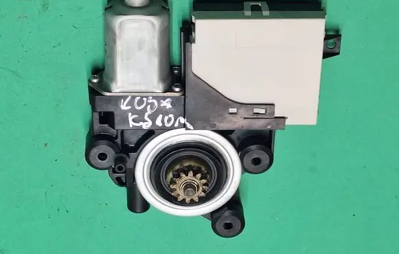 Rear door window regulator motor