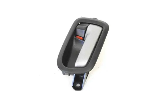 Suzuki Grand Vitara II Front door interior handle