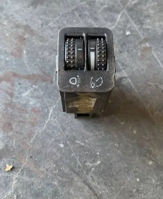 Volkswagen Sharan Headlight level height control switch 7M3941333