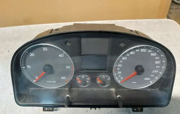 Volkswagen Touran I Speedometer (instrument cluster) 1T0920864A