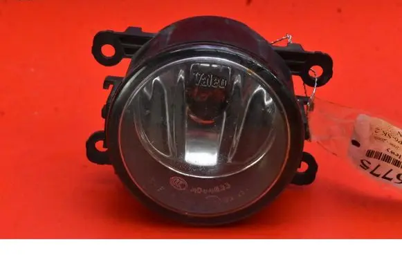 Peugeot 207 CC Front fog light 9650001680