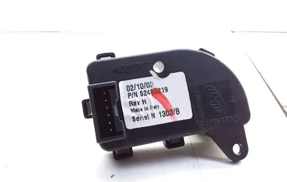 Renault Espace - Grand espace IV Intake manifold valve actuator/motor 52485219