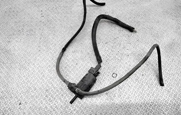 Fiat Bravo Windscreen/windshield washer pump D30992707