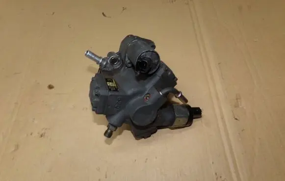 Peugeot 407 Fuel injection high pressure pump 9654091880