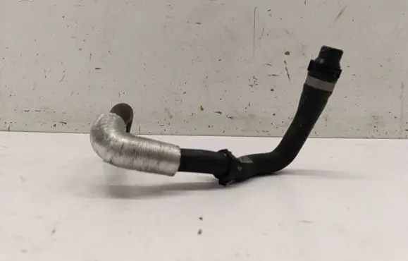 Volvo XC90 Engine coolant pipe/hose 31368146