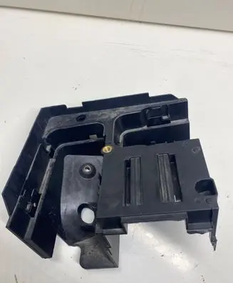Volkswagen PASSAT B7 Fuse box cover 1K0907361B
