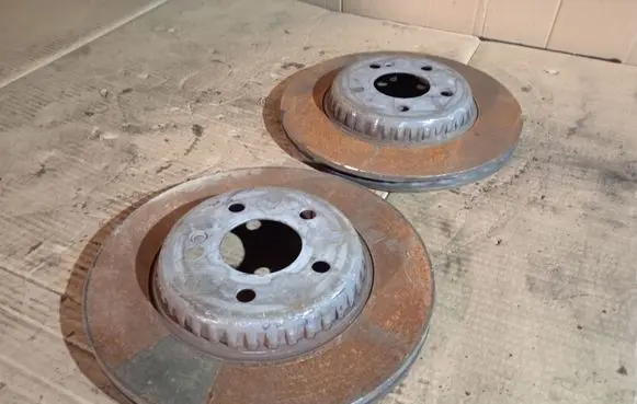 Mercedes-Benz C W205 Rear brake disc