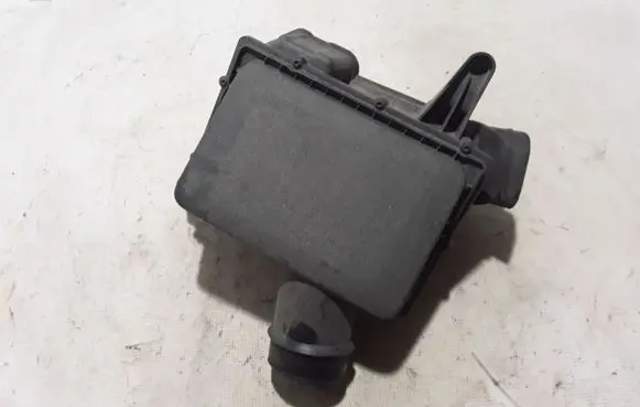 Volvo XC40 Air filter box 31439933