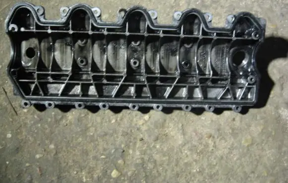 Renault Laguna I Rocker cam cover 7700862557