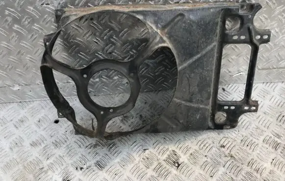 Volkswagen Caddy Radiator cooling fan shroud