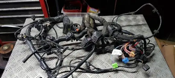 Audi A8 S8 D3 4E Engine installation wiring loom