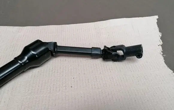 Mercedes-Benz Sprinter W906 Steering wheel axle 831410124524