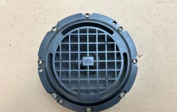 Peugeot 607 Rear door speaker 