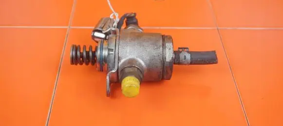 Audi TT TTS Mk2 Fuel injection high pressure pump CES