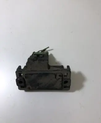Renault Scenic I Air pressure sensor 8768347