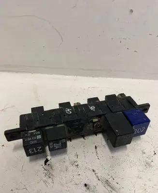 Audi A6 S6 C4 4A Fuse box set 4A0941822 896046