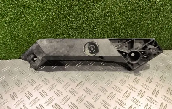 Renault Trafic III (X82) Headlight/headlamp mounting bracket 93868911