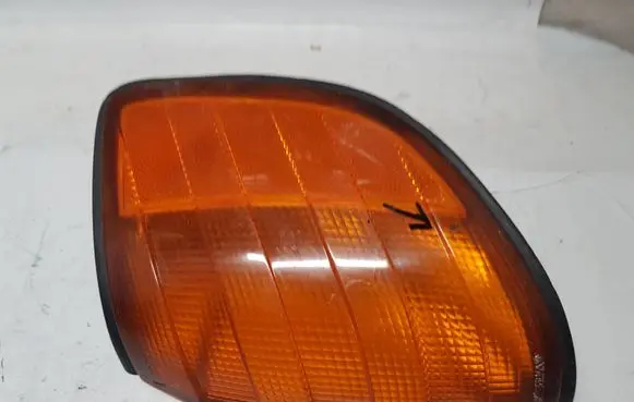 Mercedes-Benz S W140 Front indicator light 1305233932 1408200121KZ