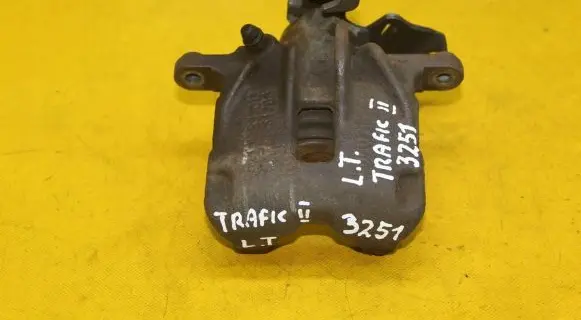 Opel Vivaro Rear brake caliper