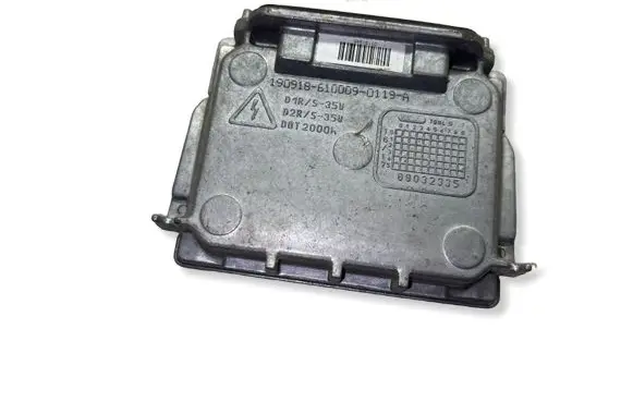 Volvo XC70 Headlight ballast module Xenon 89034934