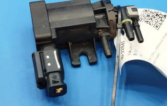 Peugeot 407 Vacuum valve 9665886280