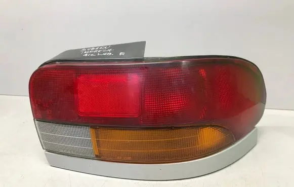 Subaru Impreza I Rear/tail lights