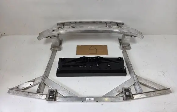 Volkswagen Multivan T7 Radiator support slam panel 7T0805588A