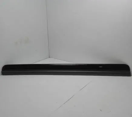 Audi A6 S6 C6 4F Front door trim bar 4E0867419H