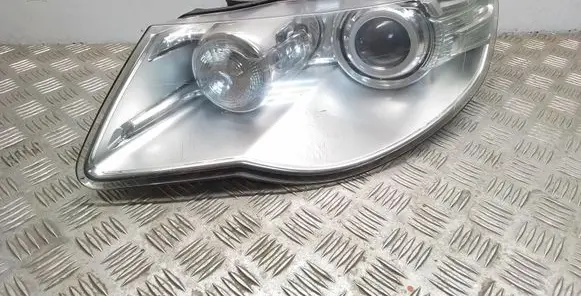 Volkswagen Touareg I Headlight/headlamp 7L6941031C 7L6941329B 5M0907391