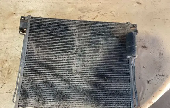 Nissan Pathfinder R51 A/C cooling radiator (condenser)