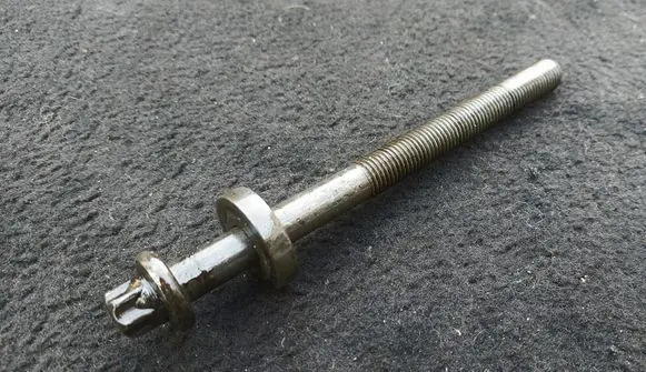 BMW 5 E60 E61 Cylinder head bolts 