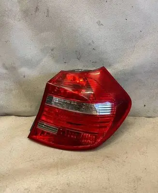 BMW 1 E81 E87 Rear/tail lights 021864