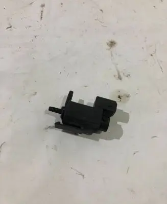 BMW 5 E60 E61 Turbo solenoid valve 1742712 72234100 05T118