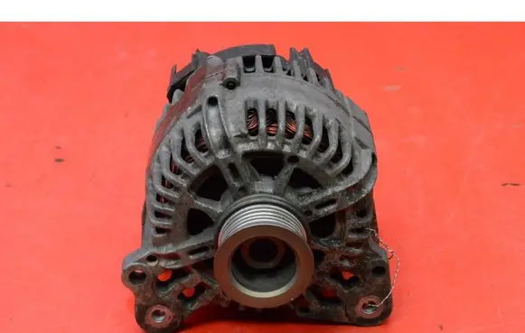 Volkswagen Golf IV Generator/alternator 036903024H