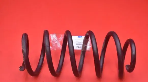Toyota Auris E180 Rear coil spring