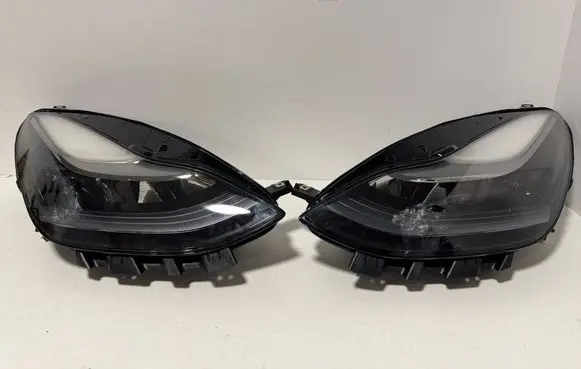 Tesla Model Y Headlights/headlamps set 151495200D 1514952 1514953
