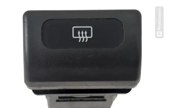 Subaru Forester SF Windscreen/window heater switch