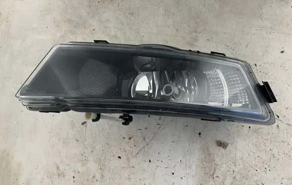 Skoda Rapid (NH) Front fog light 5JA941700C