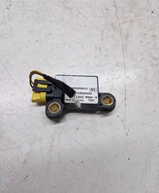 Mercedes-Benz ML W163 Airbag deployment crash/impact sensor A1638200226