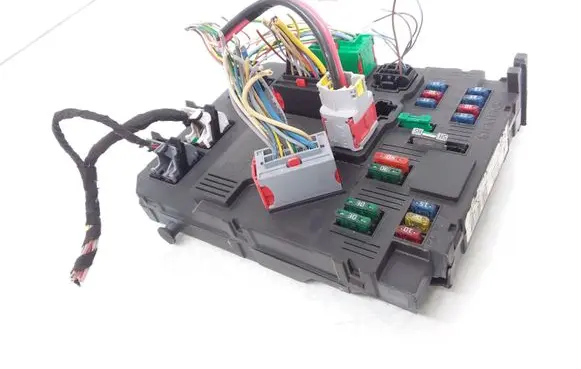 Peugeot 206 Comfort/convenience module 9646777380