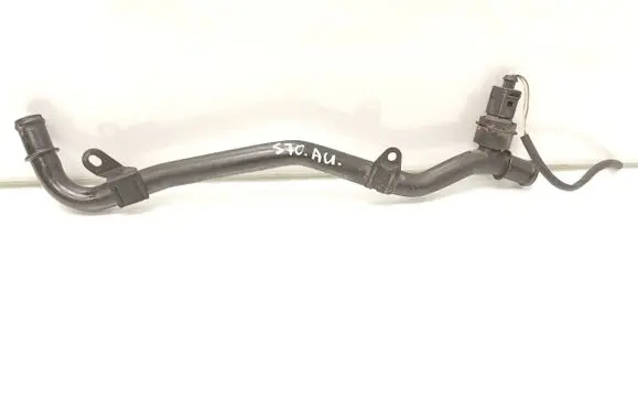 Volkswagen Tiguan Engine coolant pipe/hose 5N0121070B
