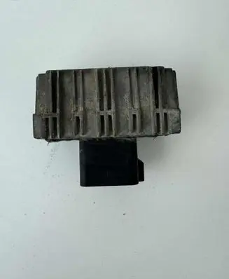 Opel Zafira B Glow plug pre-heat relay 09132691 51299008
