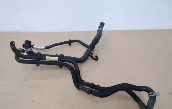 Ford Fiesta Engine coolant pipe/hose H1BG8B550DC H1BG8B550 H1BG8C351CD