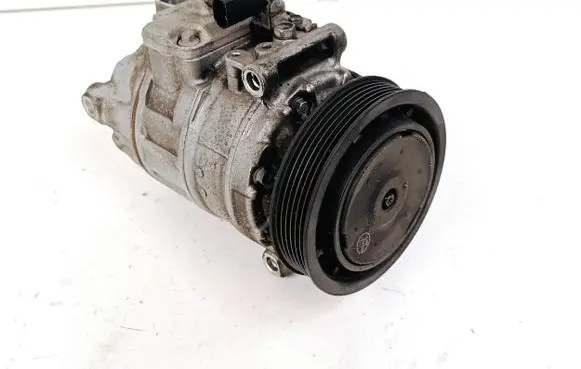 Audi Q7 4L Air conditioning (A/C) compressor (pump) 4E0260805AR 4471501883